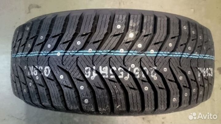 Marshal WinterCraft Ice WI31 205/50 R17 93T