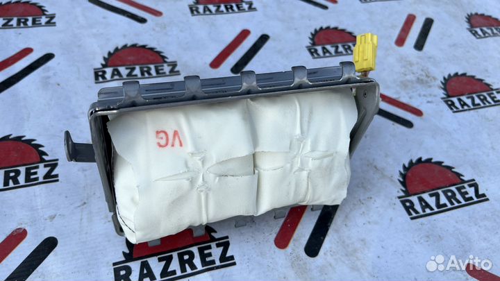 Подушка безопасности пассажира lancer 10