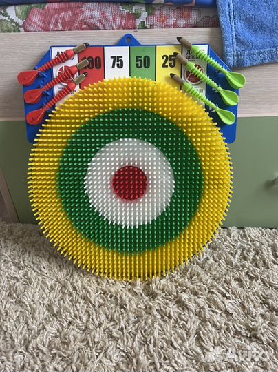 Игрушка мишень дартс с дротиками