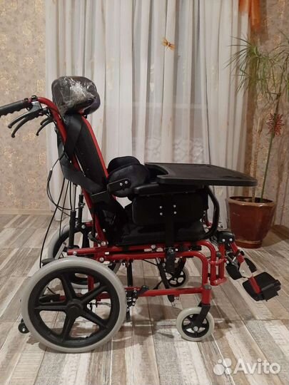Инвалидная коляска новая Армед но32с-2