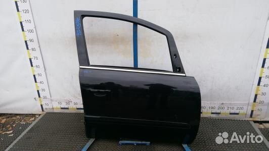 Дверь передняя правая opel zafira B (4BR17E201)
