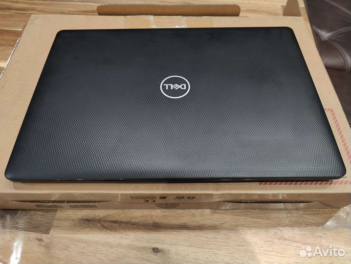 Dell 3583 (i5-8265/12Gb/SSD/Radeon 520 2Gb)