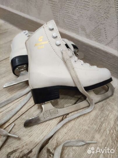 Коньки детские Graf 27