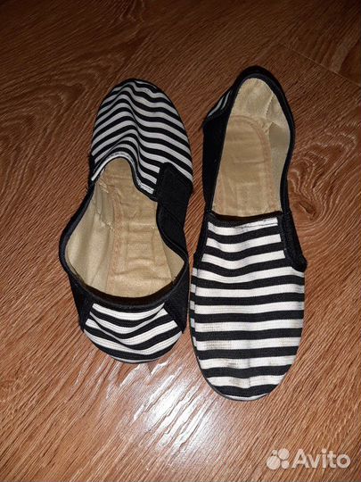 Обувь женская (балетки)