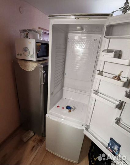 Стиральная машина Ремонт холодильника Техники