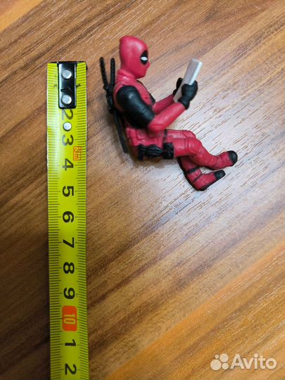 Фигурка Marvel Deadpool