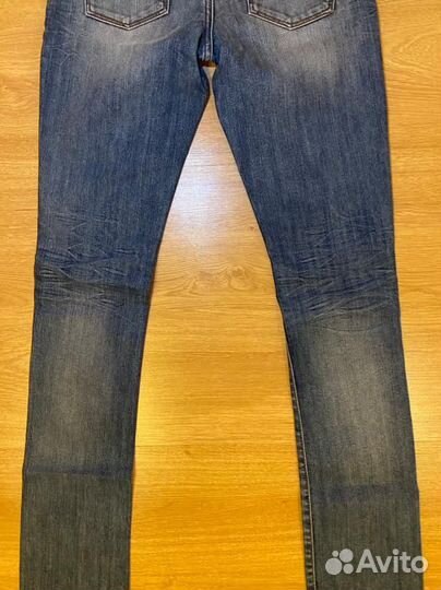 Продам джинсы Guess