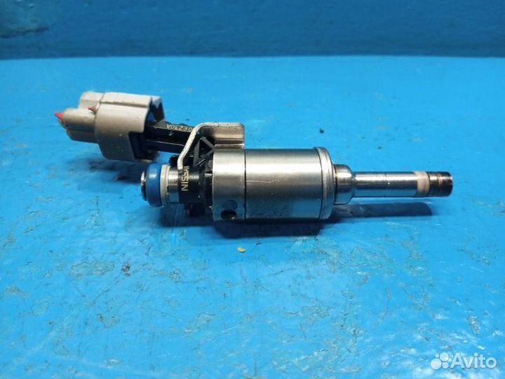 Форсунка топливная Infiniti Qx80 VK56VD 2012-2018