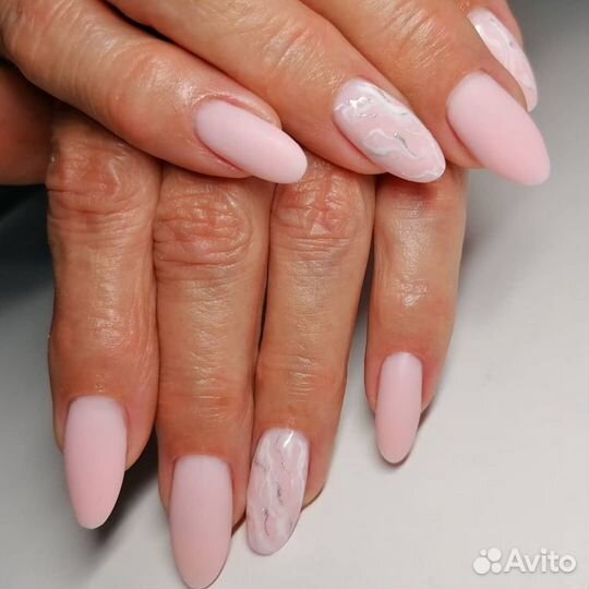 Маникюр, наращивание ногтей, педикюр Горгиппия