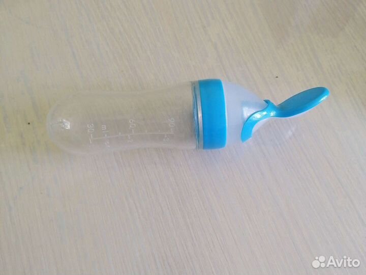 Соски бутылочные и другие предметы для кормления