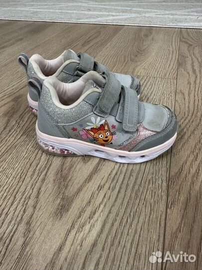 Кроссовки котофей софтшелл 24