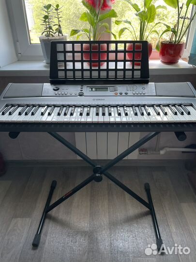 Синтезатор yamaha psr r300