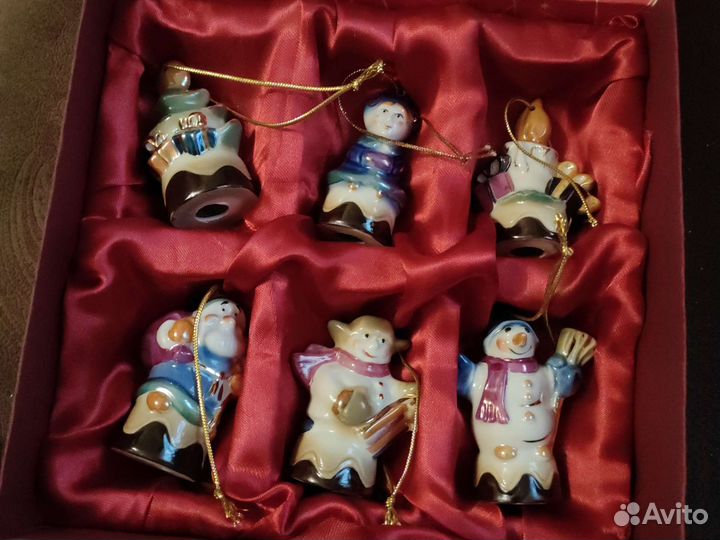 Фарфоровые елочные игрушки