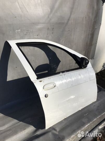 Дверь передняя правая fiat albea