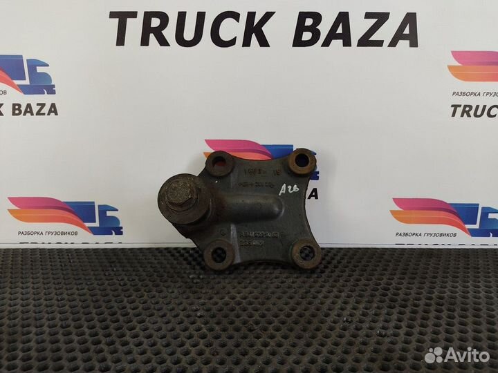 Кронштейн стабилизатора подвески