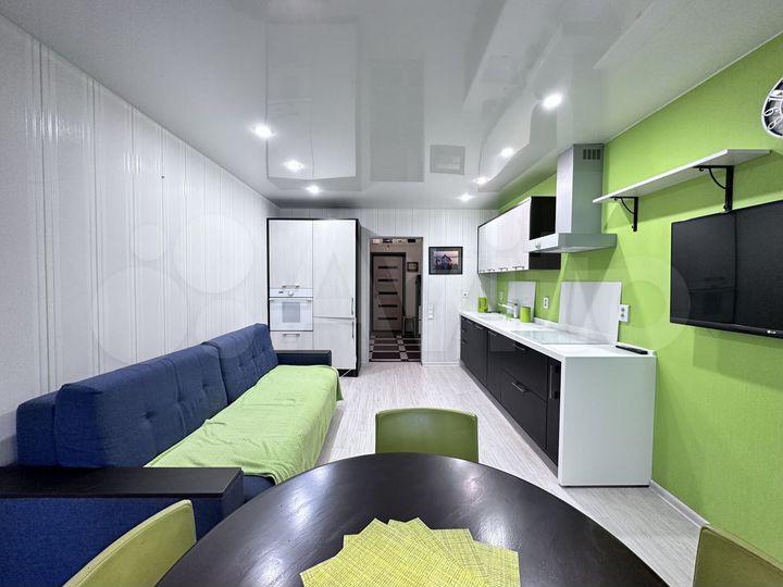 2-к. квартира, 70 м², 5/17 эт.