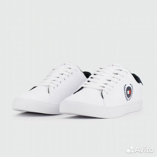 Tommy Hilfiger Essential Sneaker White logo