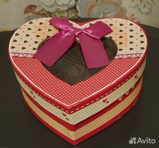 Шкатулки, коробки, футляры для хранения