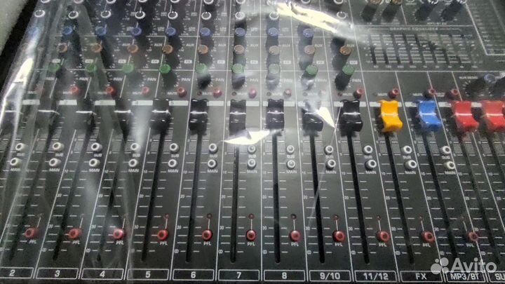 Микшер SVS AM-12 comp