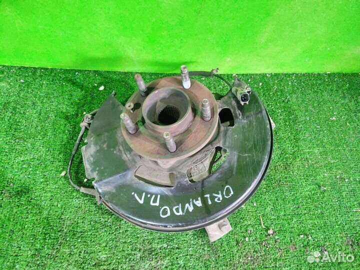 Кулак передний левый правый Chevrolet Orlando