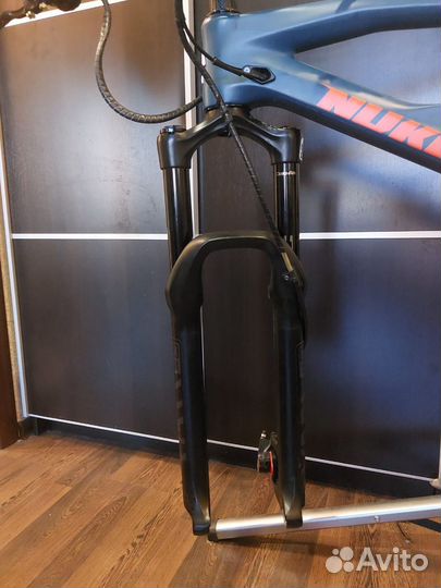 Вилка Rock shox Yari RC 160 mm, 29'' boost