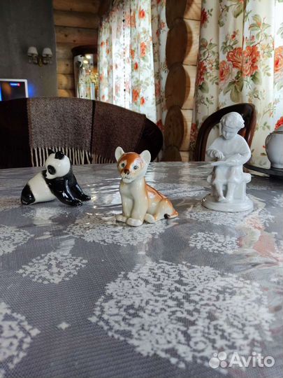 Фарфоровые статуэтки лфз и др
