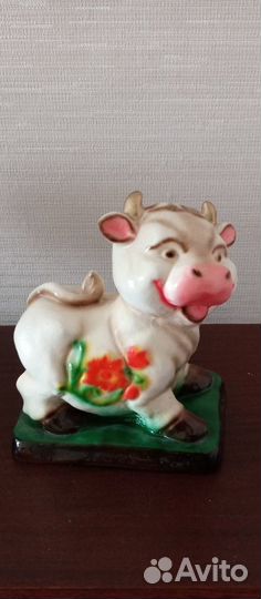 Статуэтка Копилка