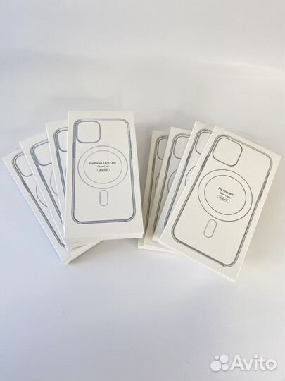 Магнитный чехол на iPhone 11