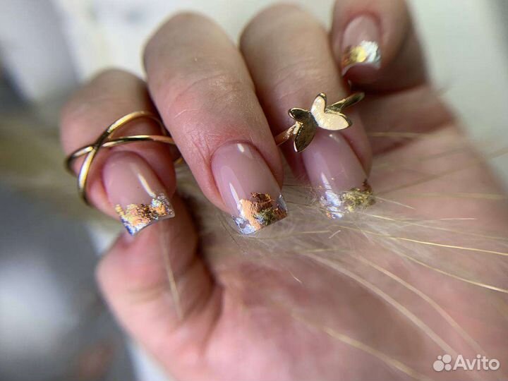 Наращивание ногтей