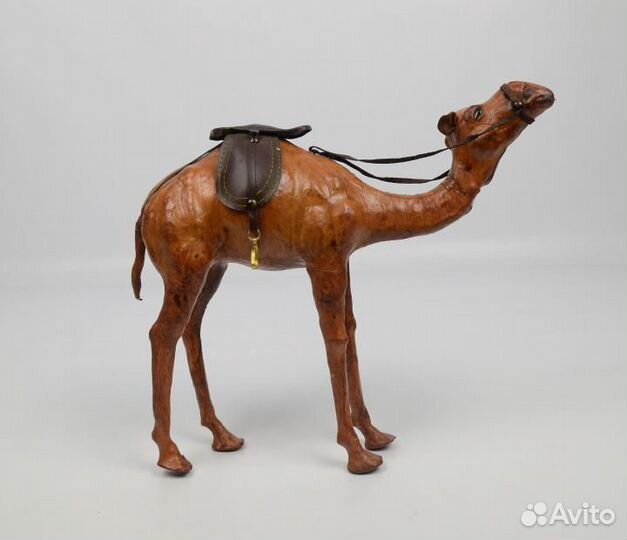 Верблюд из натуральной кожи