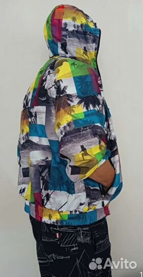 Спортивная ветровка новая