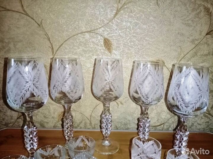 Набор из хрусталя - рюмки, стопки