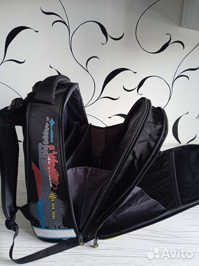 Рюкзак школьный для мальчика новый