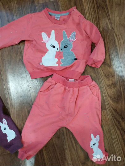 Костюм на девочку 74