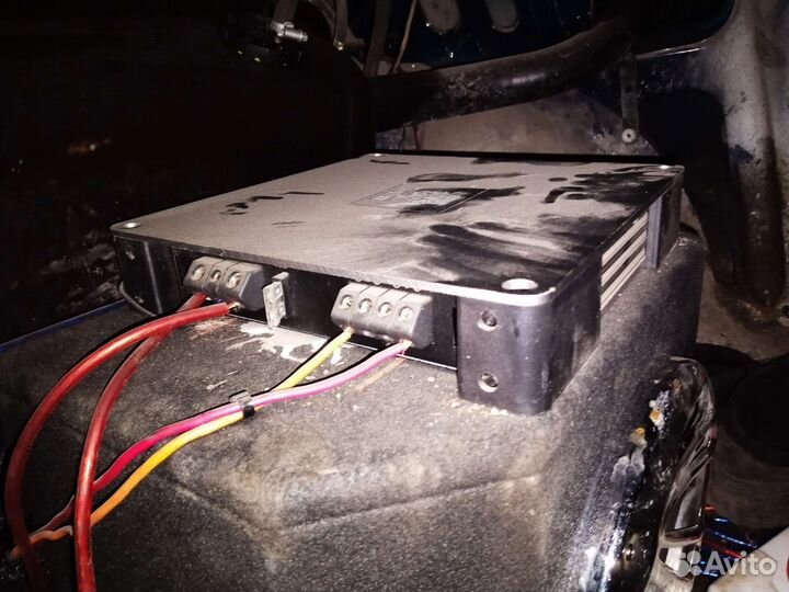 Сабвуфер Мистери, Mystery 10