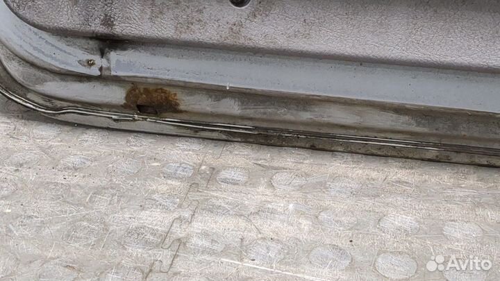 Дверь раздвижная киа Carnival, 2004