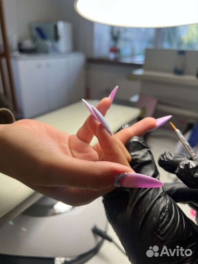 Наращивание ногтей