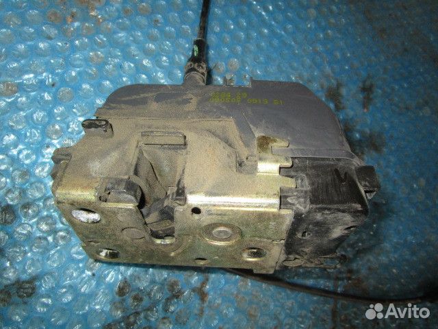 Замок двери задней правой Renault Megane II 2002-2