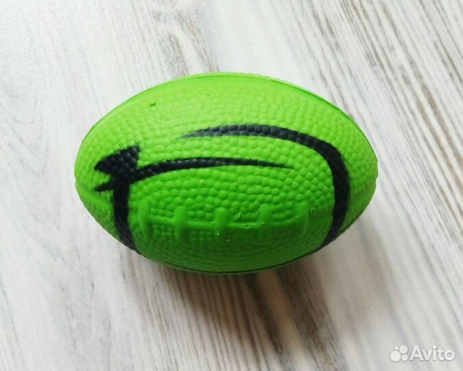 Резиновый мяч