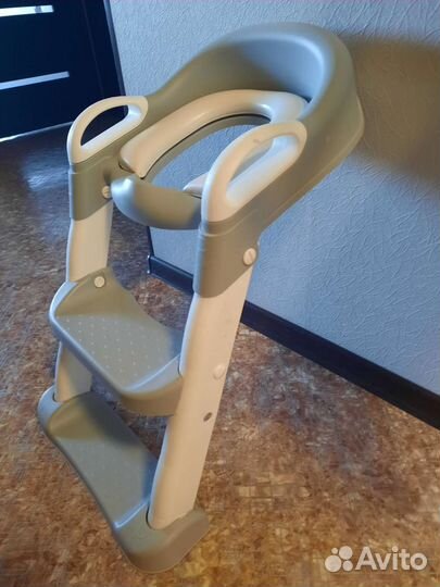 Сидушка на унитаз со ступенькой