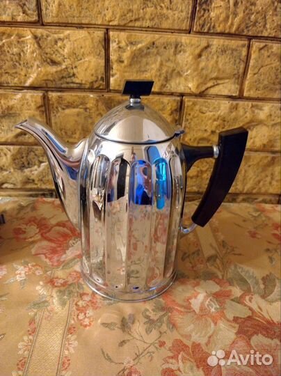 Кофеварка эл. СССР, новая. Кофейник новый. Чайник