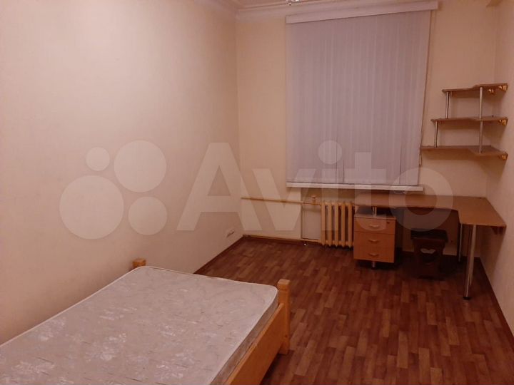 2-к. квартира, 68 м², 2/5 эт.