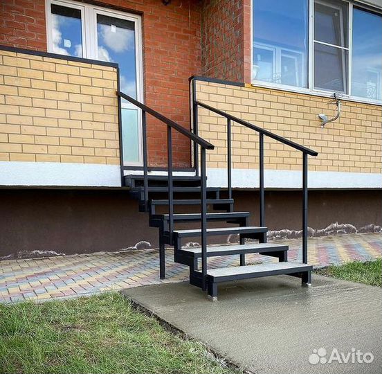 Каркасная лестница в дом