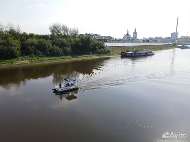 Катамаран прогулочный Робинзон 610/245