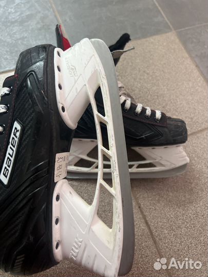 Хоккейные коньки bauer 38-39