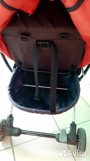 Прогулочная коляска бу