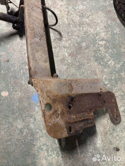 Фаркоп на Kia sportage 2