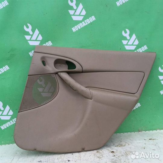 Обшивка двери комплект Форд Фокус 1