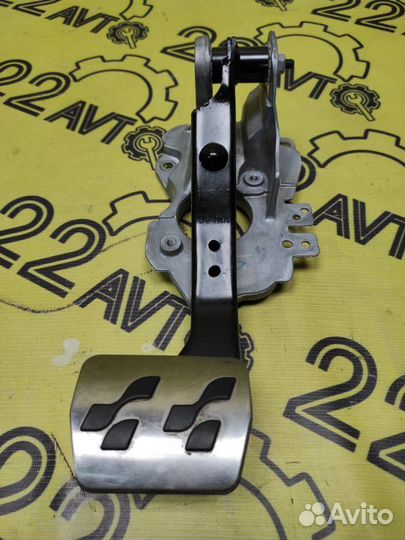 Педаль тормоза Volkswagen Tiguan cawb 28.09.2009