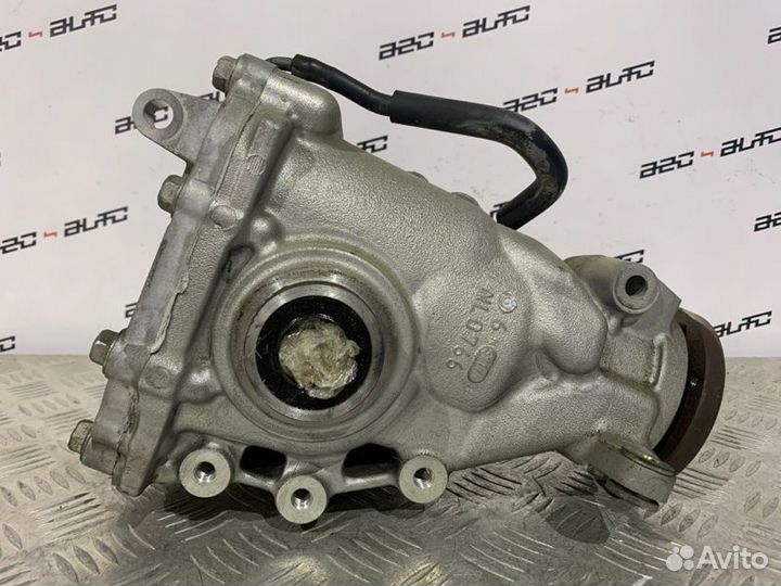 Раздатка передняя Nissan Fuga 2 3.5